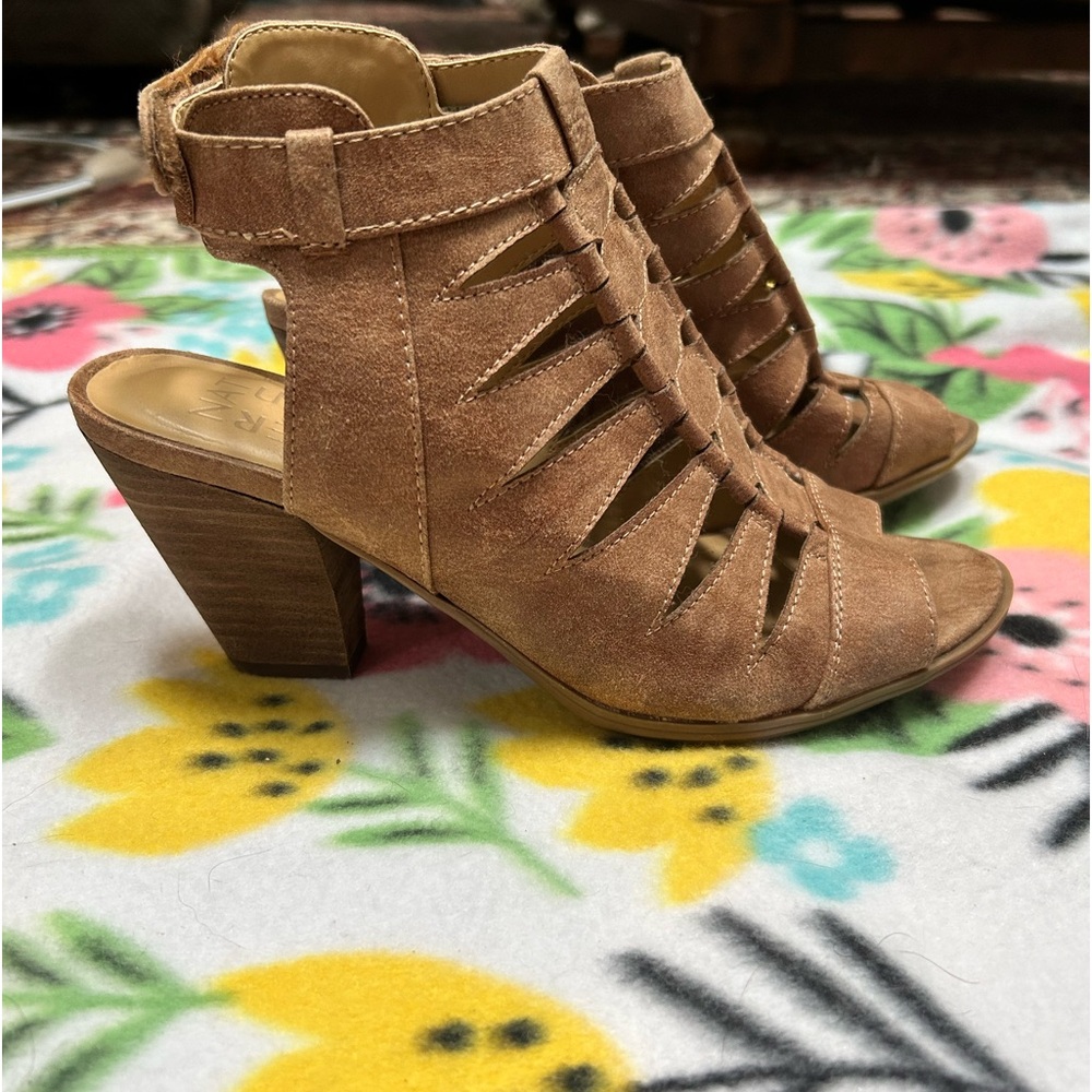 Naturalizer Brown Wedges